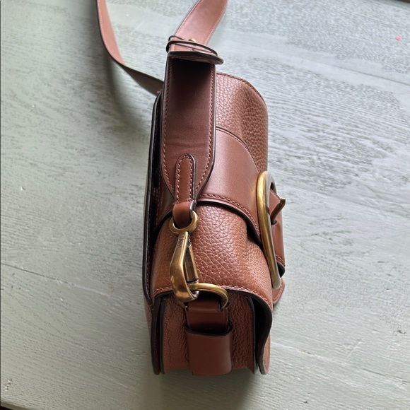 Polo Ralph Lauren Leather Crossbody Bag - Picture 11 of 16